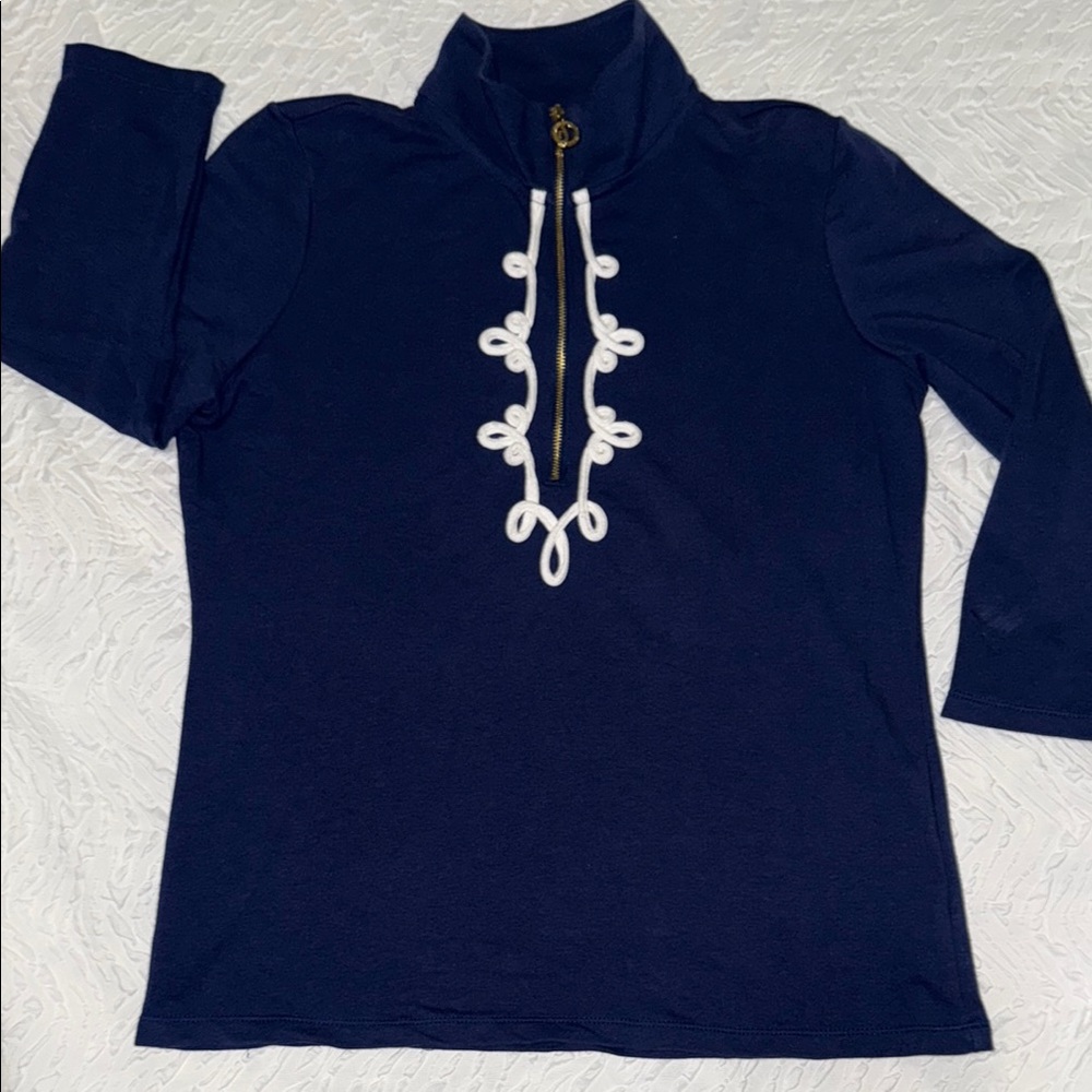 Jones New York Signature Navy Long Sleeve Top with White Embroidery EUC M